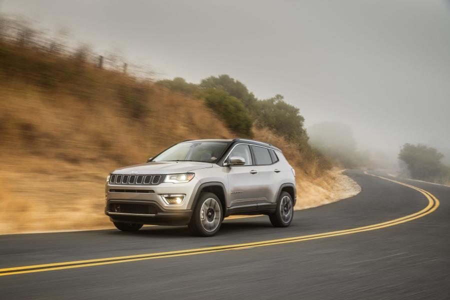  Jeep Compass Limited 2017 года  (NA) (фото 11 из 62)